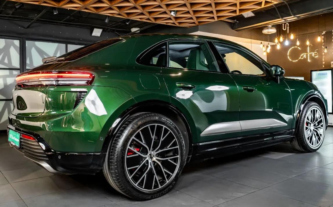 7 Essential Tips for Buying a Second Hand Porsche